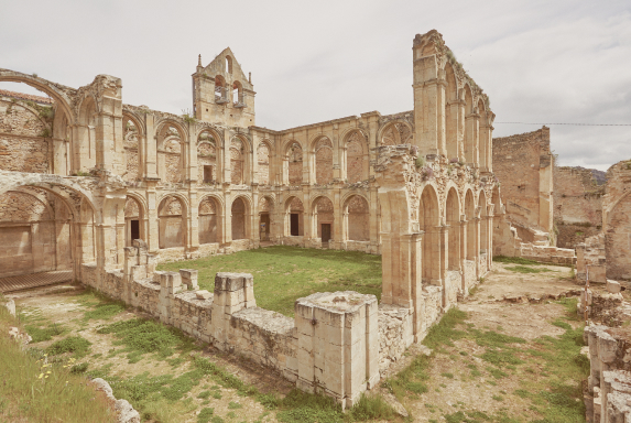 El Priorato_Monasterios románicos_2